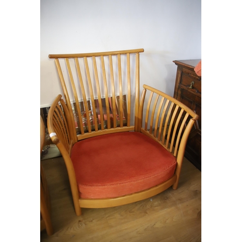 1205 - Ercol, Three piece Suite in the Rennaisance style. All in excellent condition.  PLEASE NOTE, WE CANN... 