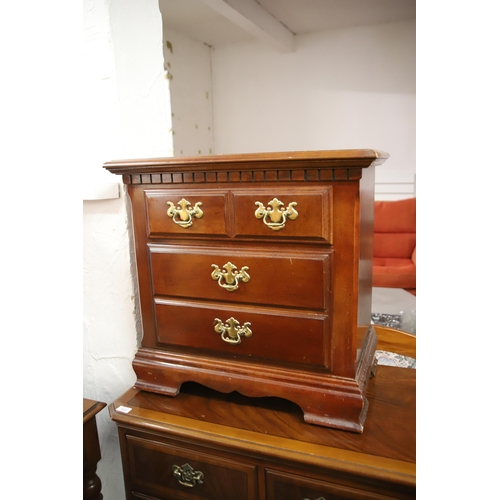 1220 - Large Drexel chest of drawers plus one Drexel smaller chest.  Larger chest measures approx H:31 x W:... 