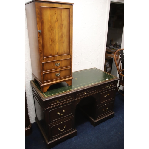 1222 - Leather topped kneehole desk which measures approx H:41 x W:48 x D:23 inches. Comes with an elongate... 