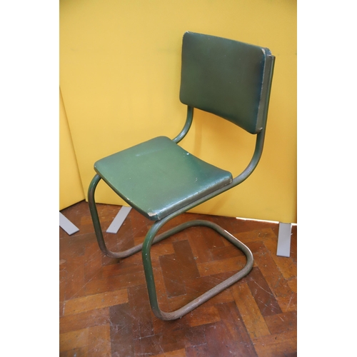 910 - Industrial Machinists Chair by Du-Al with tubular steel frame. In good order. See photos.