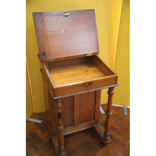 912 - Lovely old tall clerks desk in stained pine. In excellent condition . See photos.