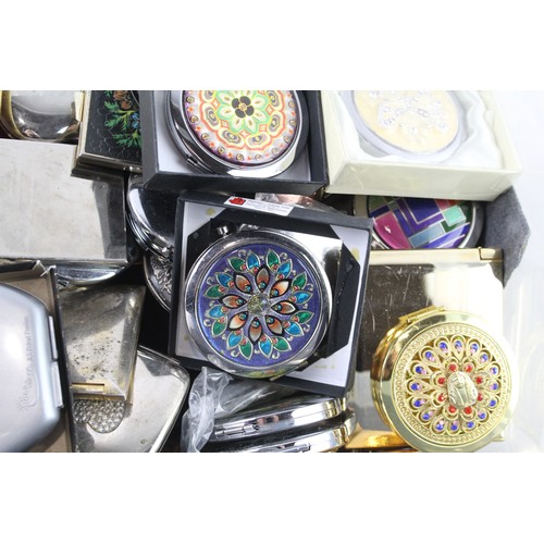 415 - Powder Compacts Vintage Assorted Inc Brass Stratton Floral Boxed Etc Joblot 575051