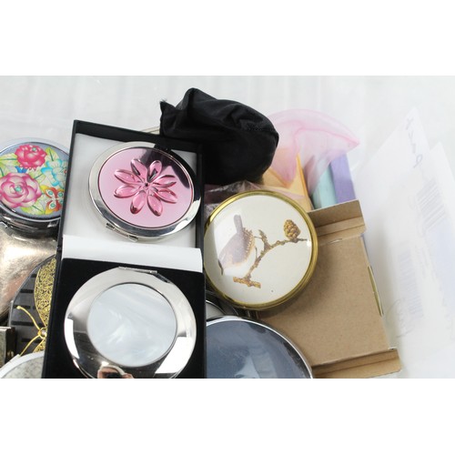 416 - Powder Compacts Vintage Assorted Inc Brass Stratton Floral Boxed Etc Joblot 575052