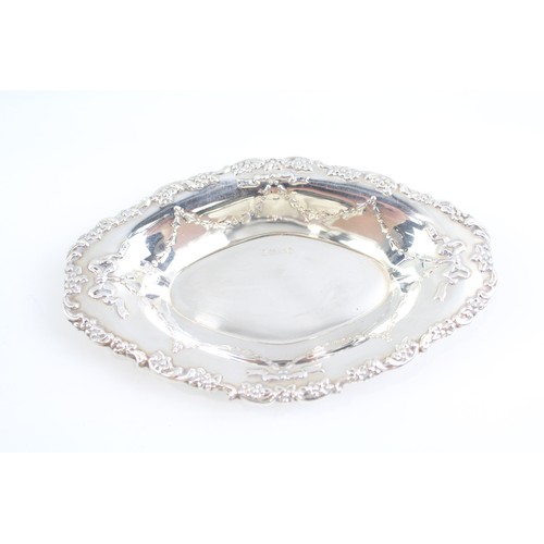 487 - Hallmarked .925 Sterling Silver R.Carr Sheffield Bon Bon / Trinket Dish 49g 2331234