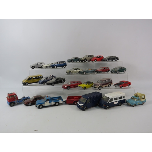 1079 - Twenty Four various diecast vehicles, Corgi, Maisto, Solido, Del Prado etc.