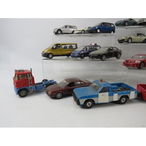 1079 - Twenty Four various diecast vehicles, Corgi, Maisto, Solido, Del Prado etc.