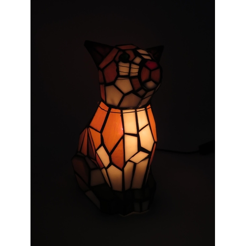 557 - Tiffany style cat table lamp, 11