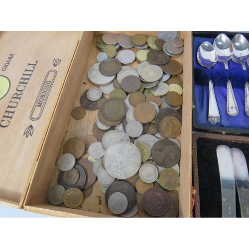 580 - Mixed lot to include various vintage uk and foreign coins, vintage hip flask & silver plated cutlery... 