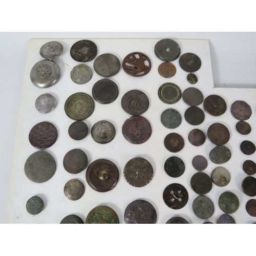 583 - Large Selection of Antique Buttons all metal detecting finds.