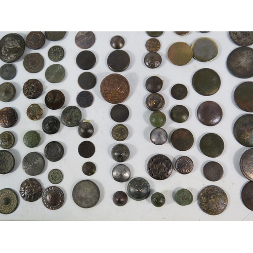 583 - Large Selection of Antique Buttons all metal detecting finds.