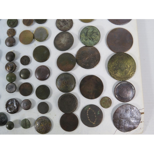 583 - Large Selection of Antique Buttons all metal detecting finds.