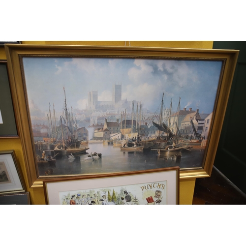 970 - Good Mixed lot of assorted framed prints, some under glass. Largest measures approx 24 x 34 inches. ... 