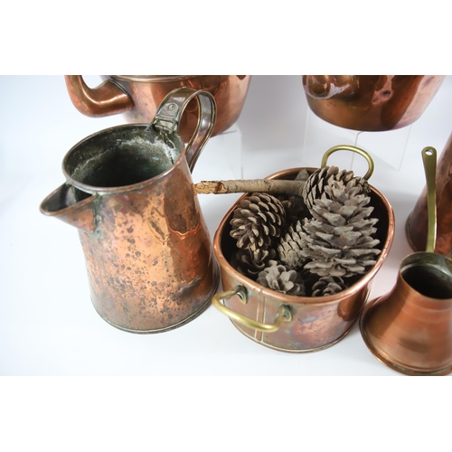 2041 - Good Mixed Copper Lot to include Kettles/Jugs etc. see photos for details.