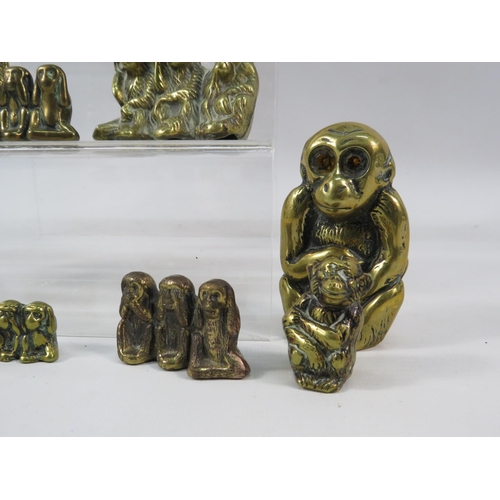 628 - Selection of Hear no, see no, speak no evil brass monkeys.