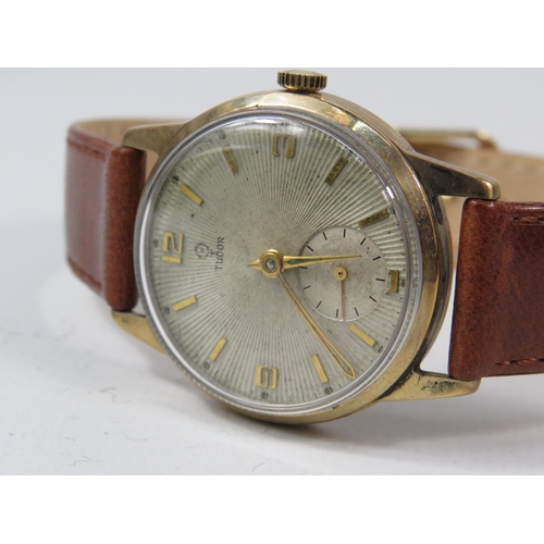 266a - Rolex Tudor 1940s /50s mens 9ct gold watch with subsidiary dial on a leather strap. In running order