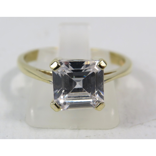 274a - 9ct Yellow Gold 8mm square Cubic Zirconia set ring, size T.5. 3.8grams.