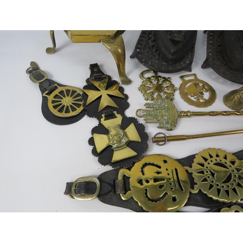 2044 - Good selection of Brass and Cast iron including Mirror, Irons, Trivots and Horse brasses.