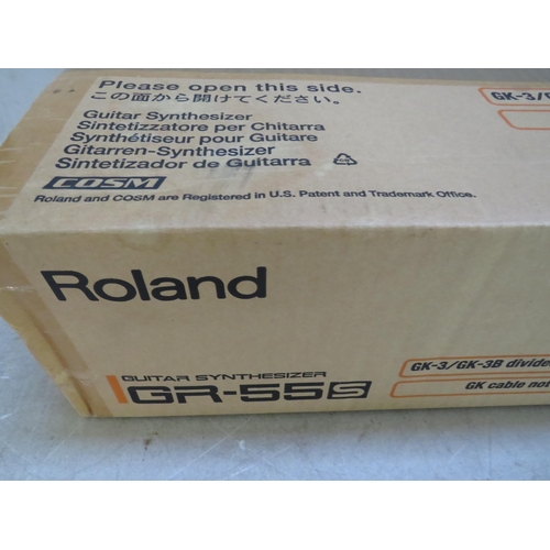 864 - Roland GR-55s Foot Operated Guitar synthesizer with power cord and pick up cables. With original box... 