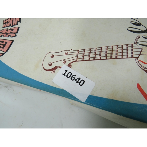 878 - Chinese ukelele with original box, no strings. See photos