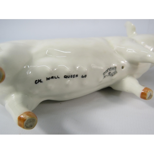 33 - Beswick Pig figurines CH Wall boy and Wall Queen plus a Sow with picglet on its back.