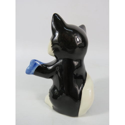 83 - Lorna Bailey Cat figurine 