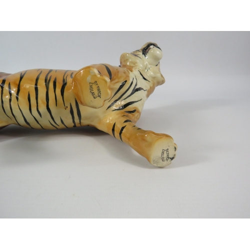 103 - Large Beswick Tiger figurine figurine, 12.5