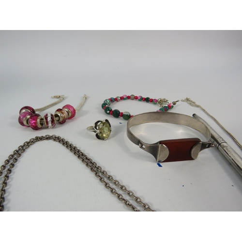 119 - Mixed sterling silver jewellery including a Manchester university antique pendant, bracelets and a r... 