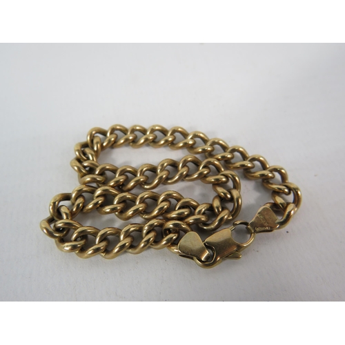 140 - 9ct Gold chunky curb link bracelet, 20 cm long. 7.9 grams