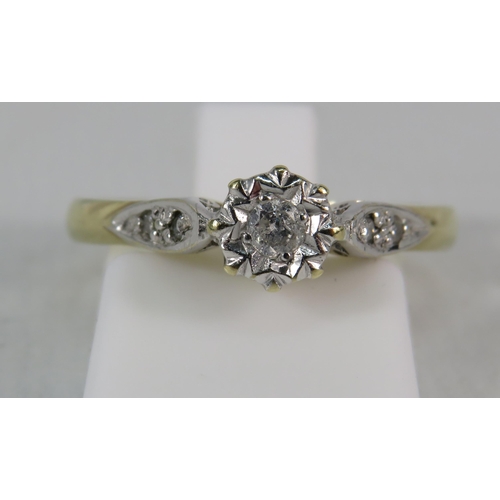 150 - 9ct Gold 10pt Diamond set solitaire ring with two small diamonds set to each shoulder, finger size 