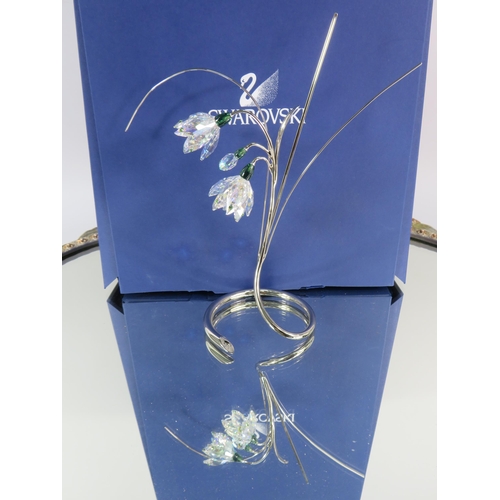 201 - Swarovski crystal paradise flower Damarys Erinite snowdrops with box. No 945 870.