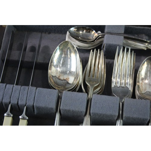 549 - Antique Silver Plate Cutlery Set 40 Piece Wooden Canteen 3467g 2235741