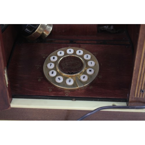 558 - Vintage Novelty Telephone, Telephone Box Style  639670