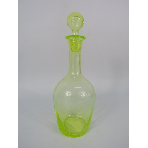 215 - Vintage Vaseline Uranium glass decanter, 8 1/4