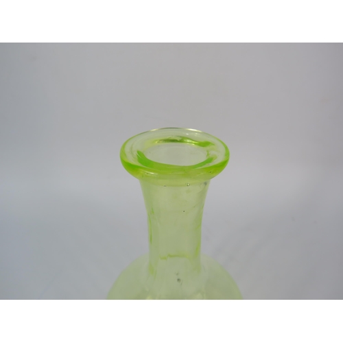 215 - Vintage Vaseline Uranium glass decanter, 8 1/4