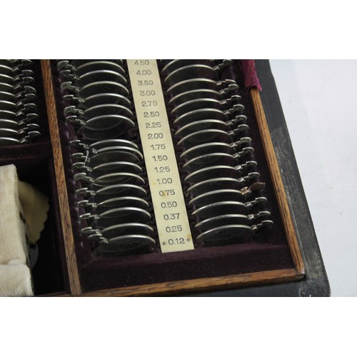 572 - Antique Cased Opticians Lenses & Other Medical Implement  458169