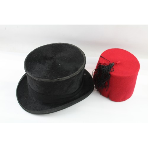 574 - Boxed Vintage Top Hat w/ Equestrian Loop 639734