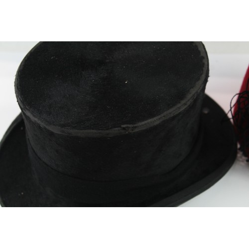 574 - Boxed Vintage Top Hat w/ Equestrian Loop 639734