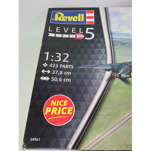 805 - Boxed Revell, Level 5 1:32 Scale Plastic Model Kit of a WW2 German Aircraft. In unused condition wit... 