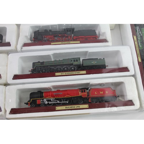 655 - Display Model Trains Inc Mallard, Flying Scotsman, Duchess LMS, Boxed, Etc x 16 2306480