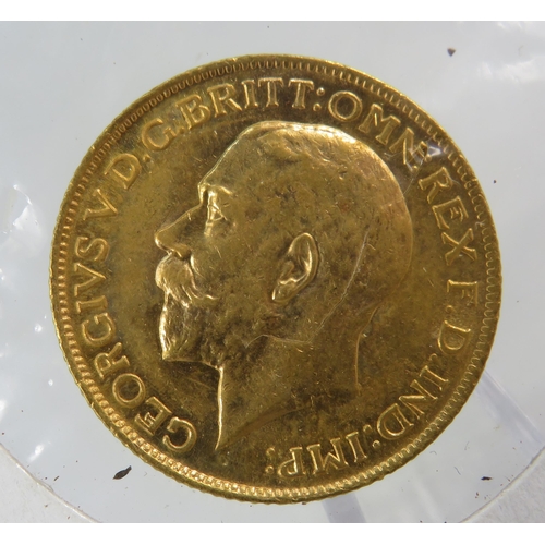 316 - 1912 George Vth Full Sovereign in Extremely Fine condition,  see pics.