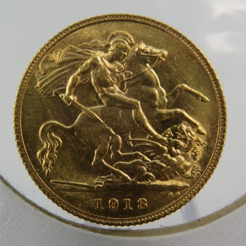 320 - 1913 George Vth Half Sovereign in Extremely Fine condition,  see pics.