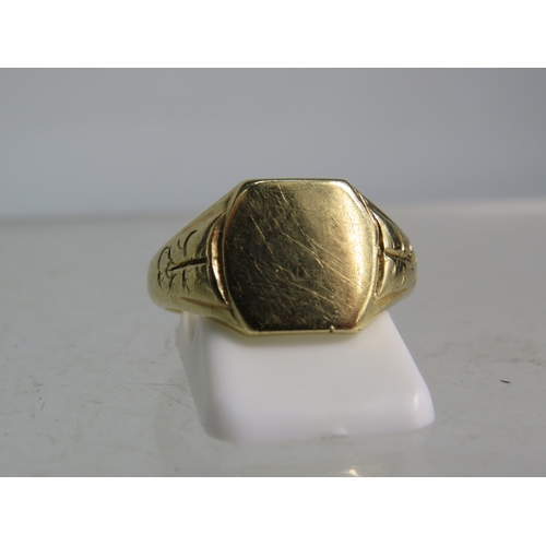 333 - 9ct Mens signet ring, finger size 