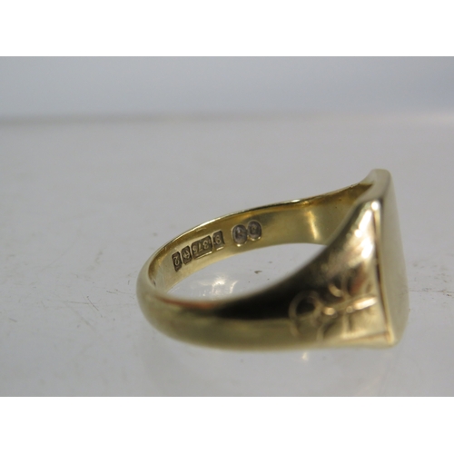 333 - 9ct Mens signet ring, finger size 