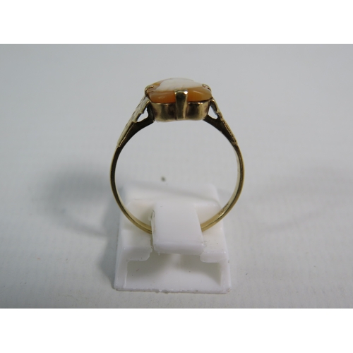 347 - 9ct gold Cameo set ring, finger size 