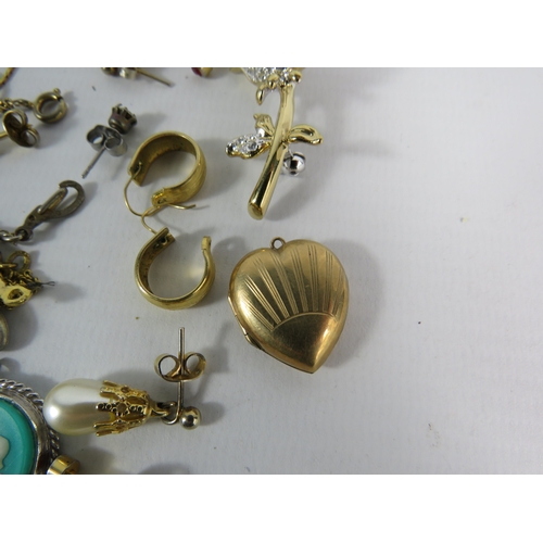 361 - 9ct gold back and front locket plus a selection of vintage costume jewellery.