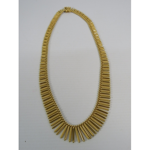 171a - 18ct (750) Italian Etruscan style fringe necklace, 17.5