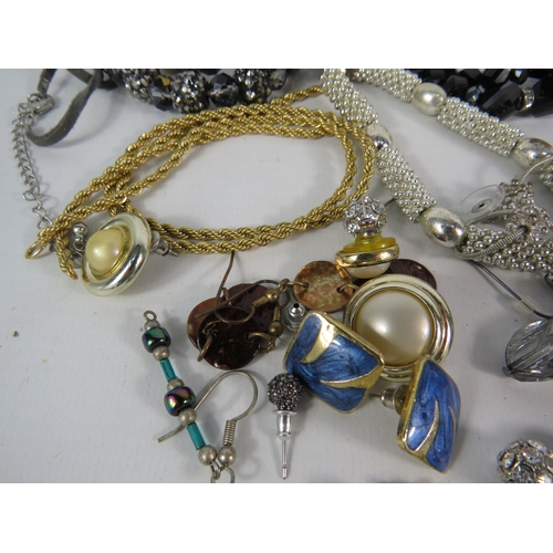 381 - Selection of costume jewellery neckalces, bracelets and earrings.