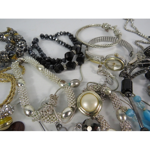 381 - Selection of costume jewellery neckalces, bracelets and earrings.