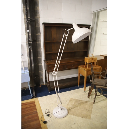 1257 - Large articulated Angle poise style floor lamp in working order   H: 72 inches tall.  See photos.