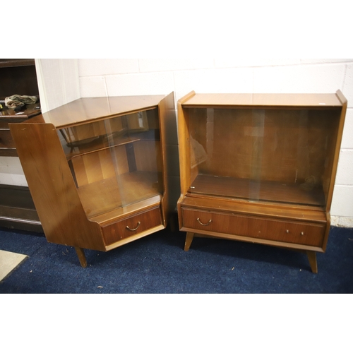 1262 - Two Mid Century Teak cabinets by Wrighton, One a corner unit, both in very good condition with glass... 